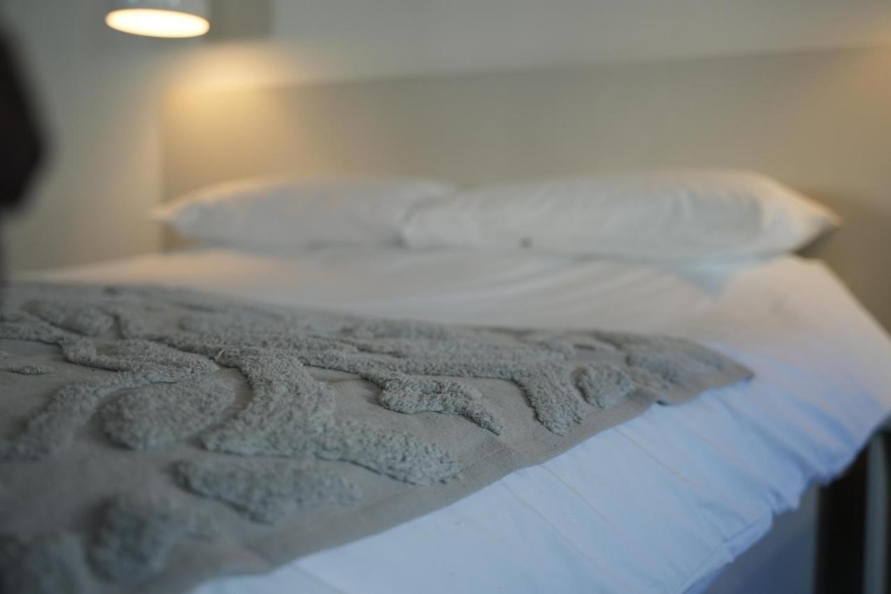 Gorgeous Comfortable Apartment On The High Street ميرثير تيدفيل المظهر الخارجي الصورة